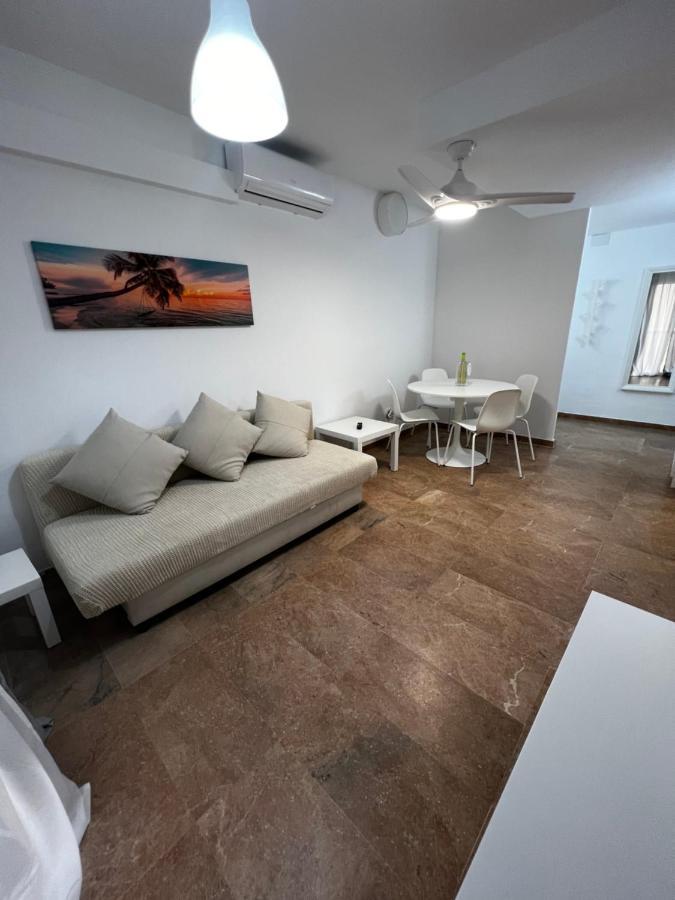 Apartamento A 3 Minutos De La Playa ซาลอว์ ภายนอก รูปภาพ